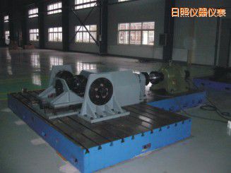 日照微機(jī)控制驅(qū)動橋總成扭轉(zhuǎn)試驗(yàn)機(jī)