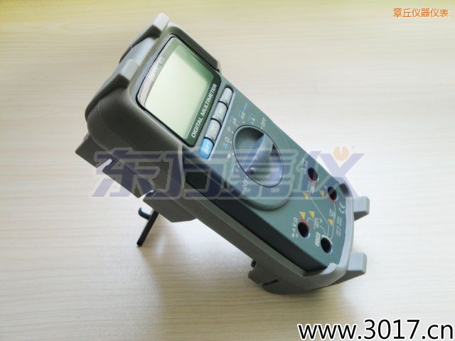 章丘記數(shù)多重顯示數(shù)字萬用表